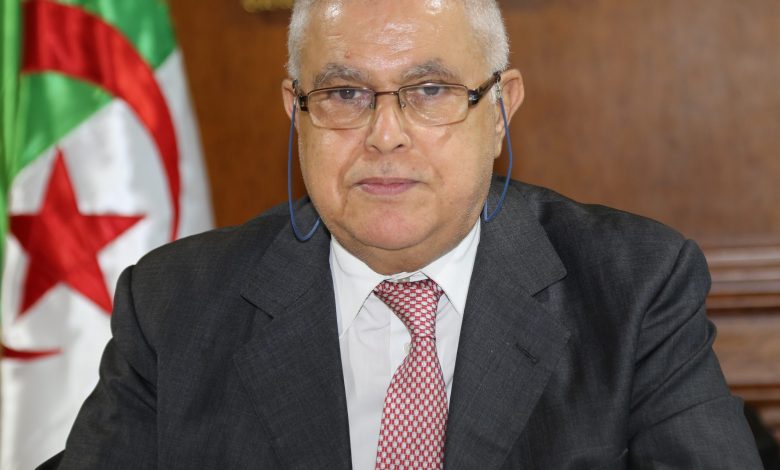 الرأي الجديد وزير الطاقة عبدالمجيد عطار