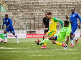 Photo de Coupe de la CAF (2e tour préliminaire – retour) : la JSK bat l’USGN du Niger (2-0) et passe au prochain tour