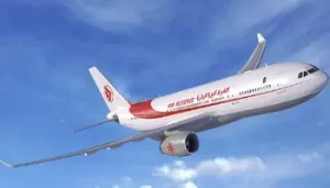 Air Algérie : Un Boeing percute un poteau après son atterrissage à l’aéroport de Tlemcen !